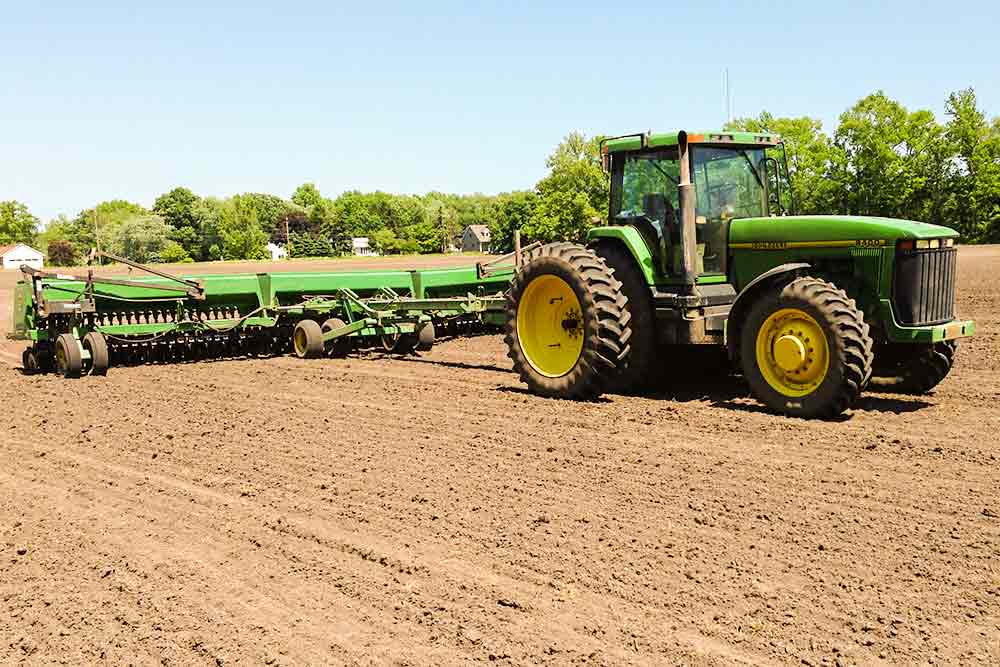 Farm crops planting in Maryland by Warfield Brothers Farm